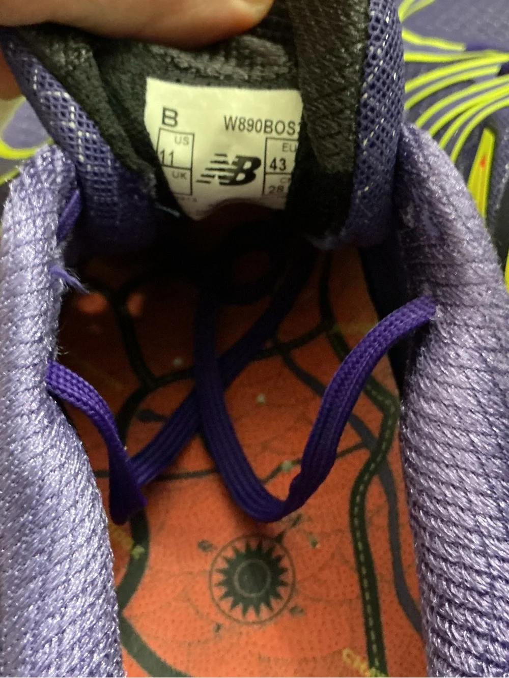 New Balance 890v3 Boston Marathon 11W 9.5 M